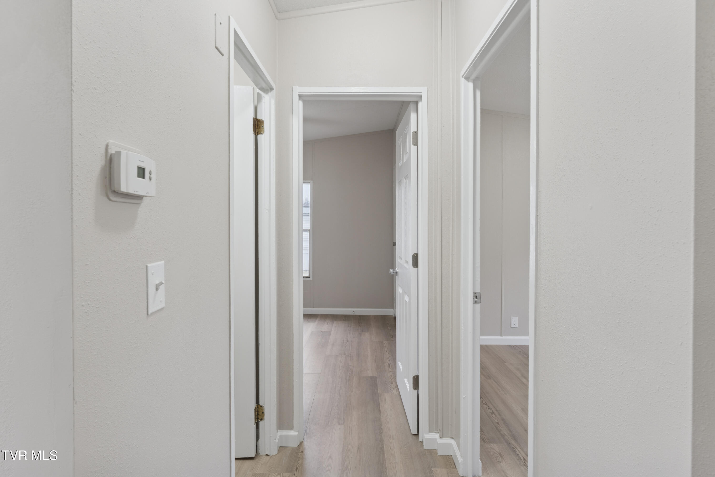 7057 Erwin Highway Chuckey, TN 37641 - Photo 23 of 39 ErwinHwy--22