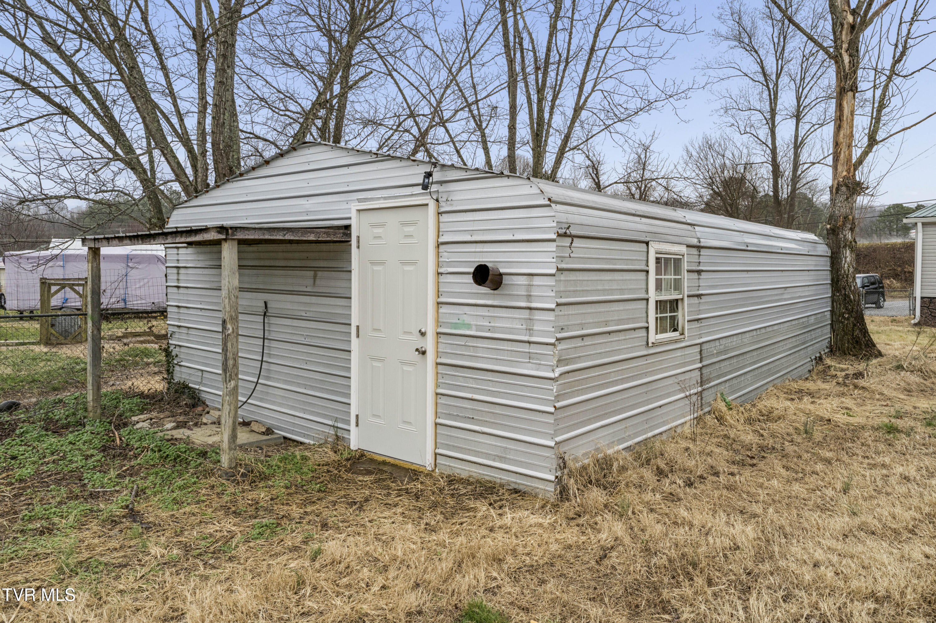 7057 Erwin Highway Chuckey, TN 37641 - Photo 36 of 39 ErwinHwy--35