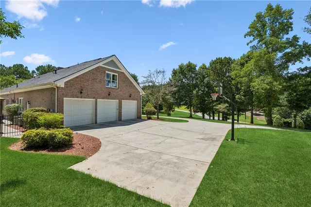 $850,000 | 1552 Gracebrook Drive, Lawrenceville, GA 30045