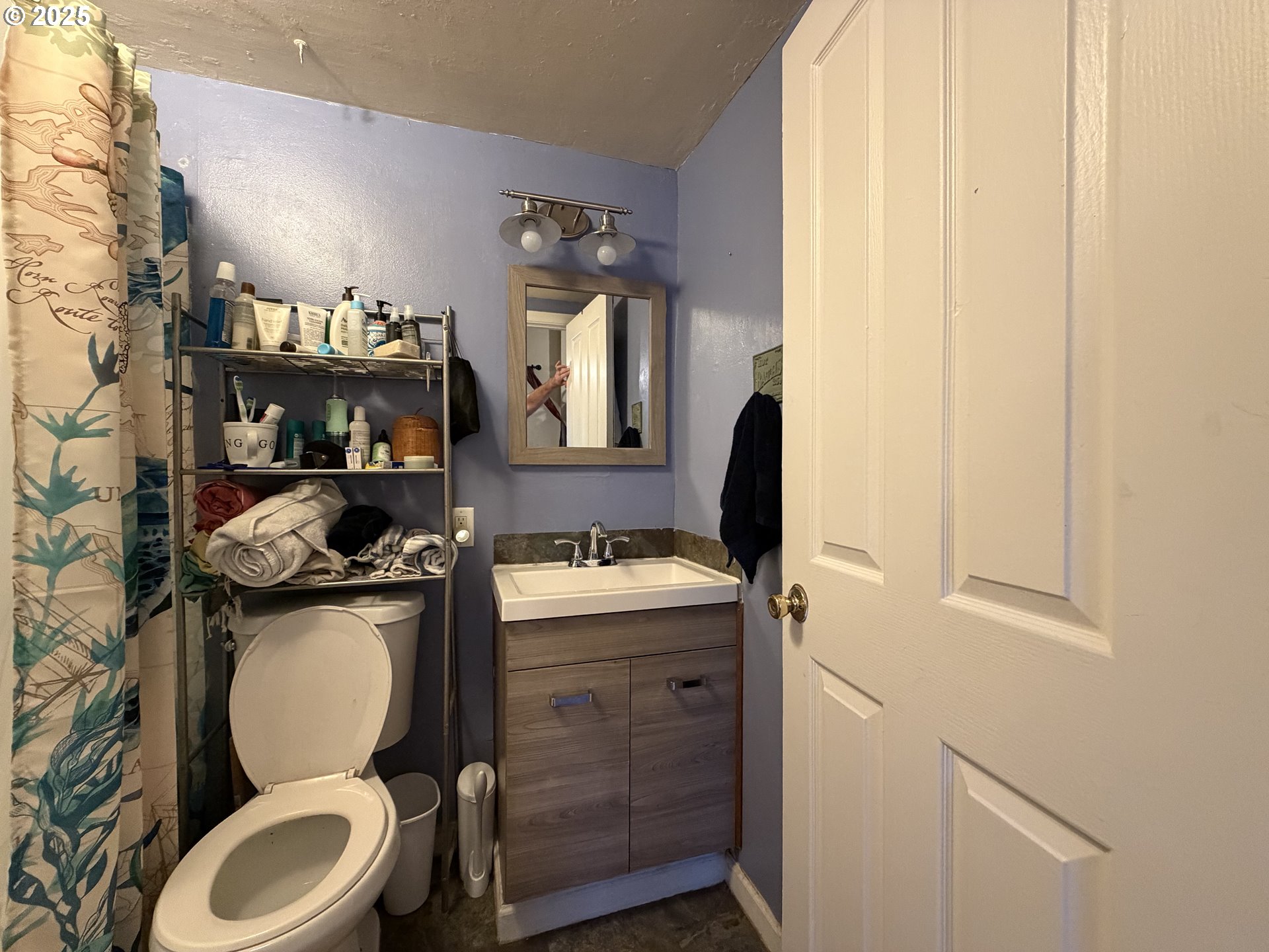 1018 7th Street Northwest Salem, OR 97304 - Photo 14 of 21