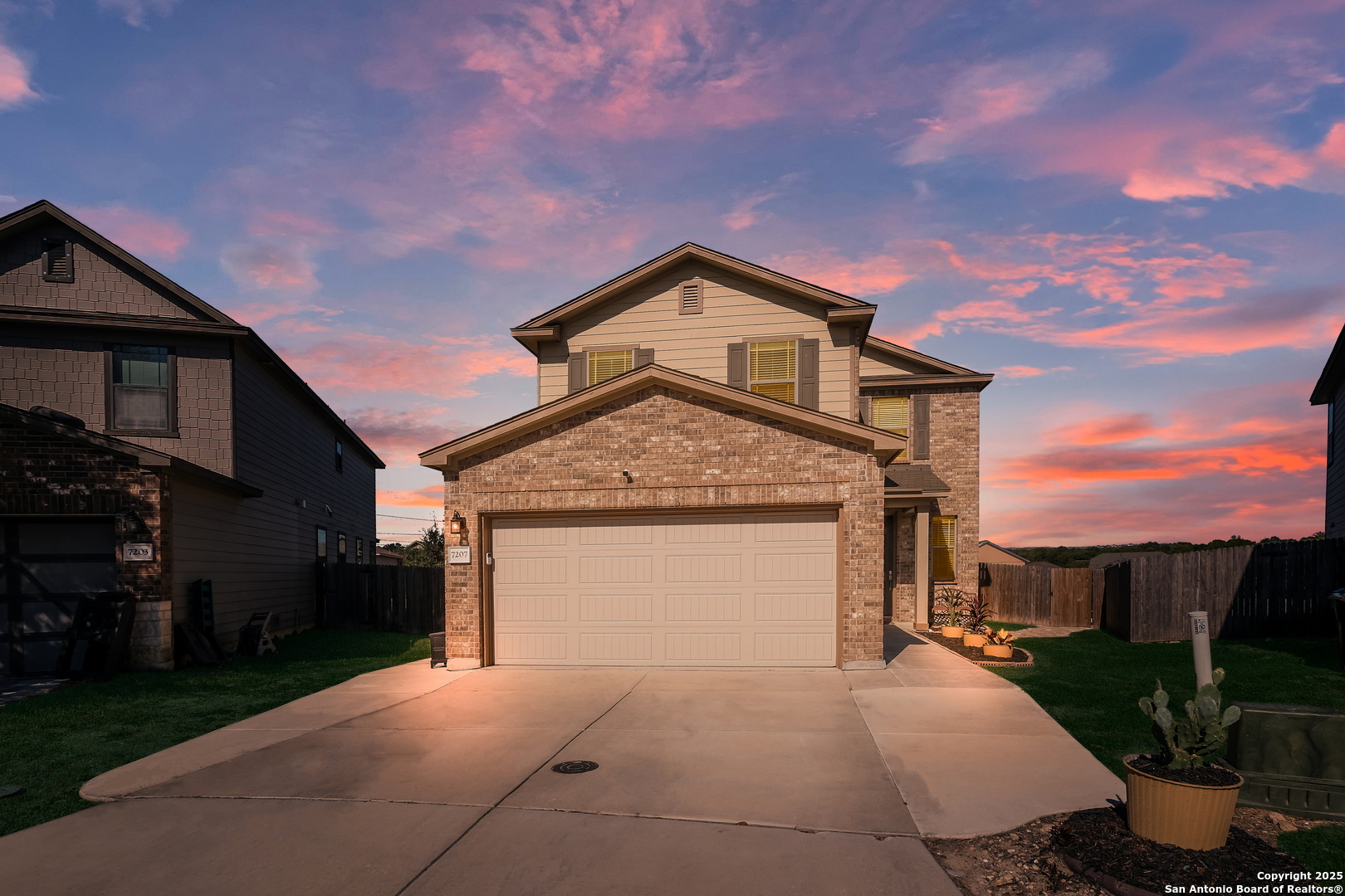 7207 Kitty Court Converse, TX 78109 - Photo 18 of 19 a front view of a house with garden