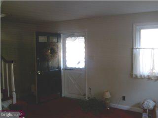 208 Flintlock Road Drexel Hill, PA 19026 - Photo 3 of 5