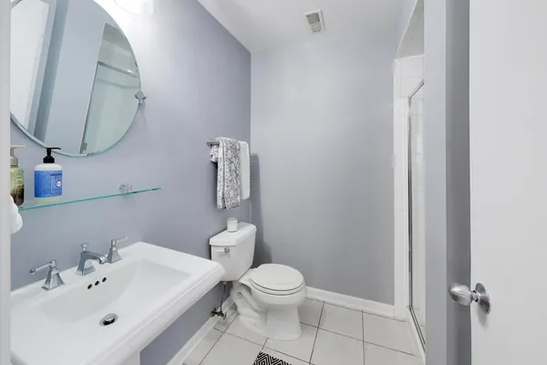 $875,000 | 4010 North Clark Street, Unit C, Chicago, IL 60613
