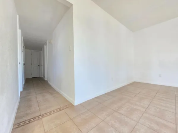 $340,000 | 1324 Hume Drive, Sanger, CA 93657