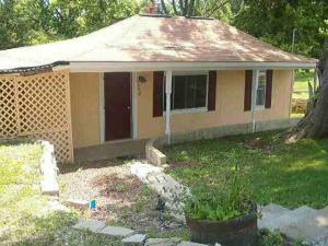 142 Patton View Bedford, IN 47421 - Photo 1 of 6
