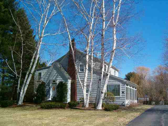 385 McCormack Road Albany, NY 12208 - Photo 1 of 12 Photo 1