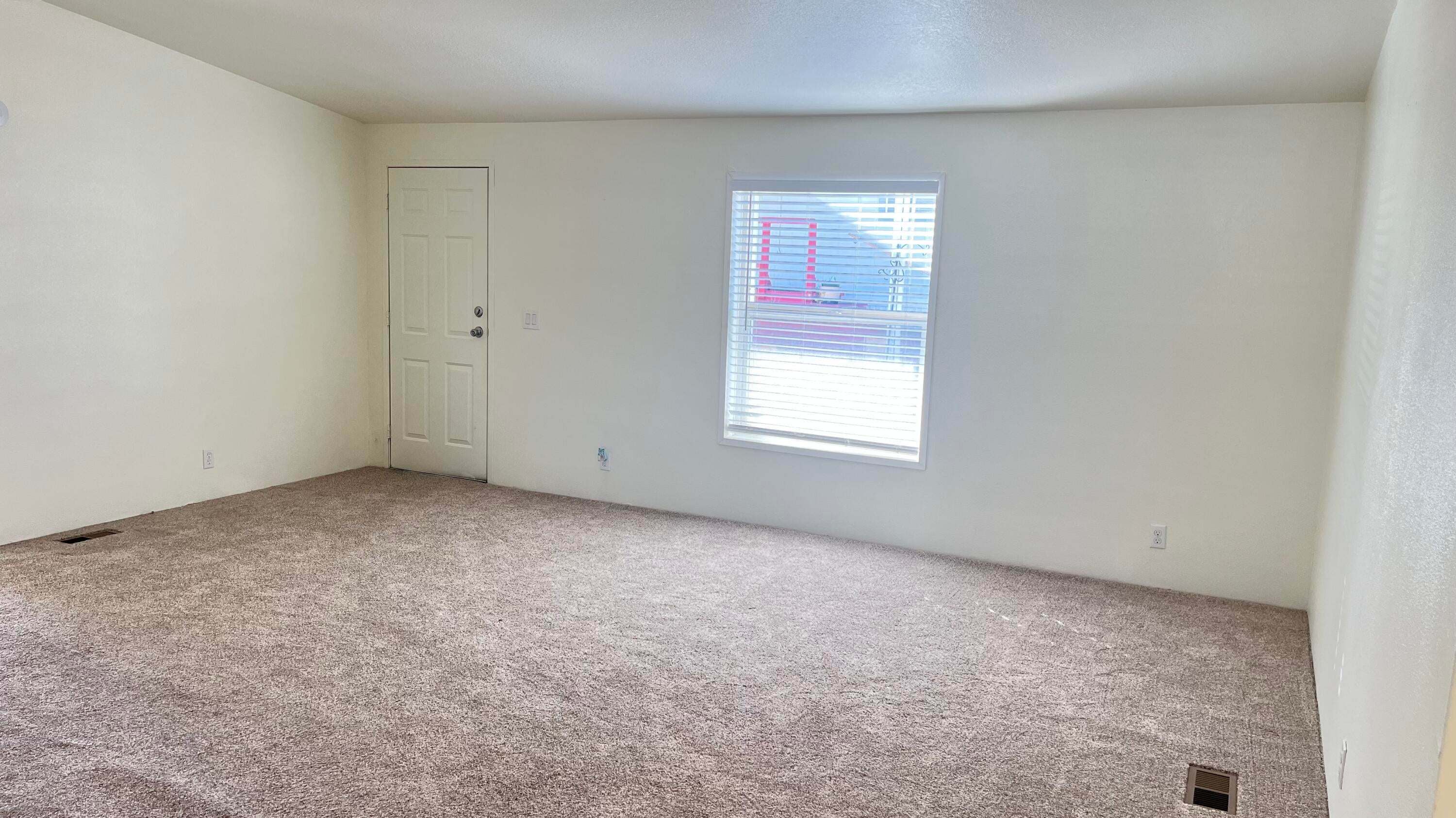8401 Old Stage Road, Unit 27 Central Point, OR 97502 - Photo 26 of 41 IMG_1568 New