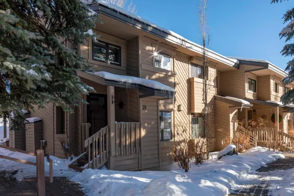 $995,000 | 2639 Ridge Lane, Unit 39, Sun Valley, ID 83353