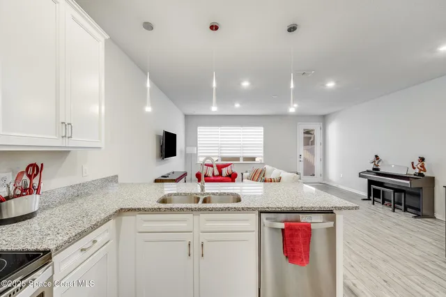 $2,990 | 2202 Gopher Tortoise Terrace, Oakland, FL 34787