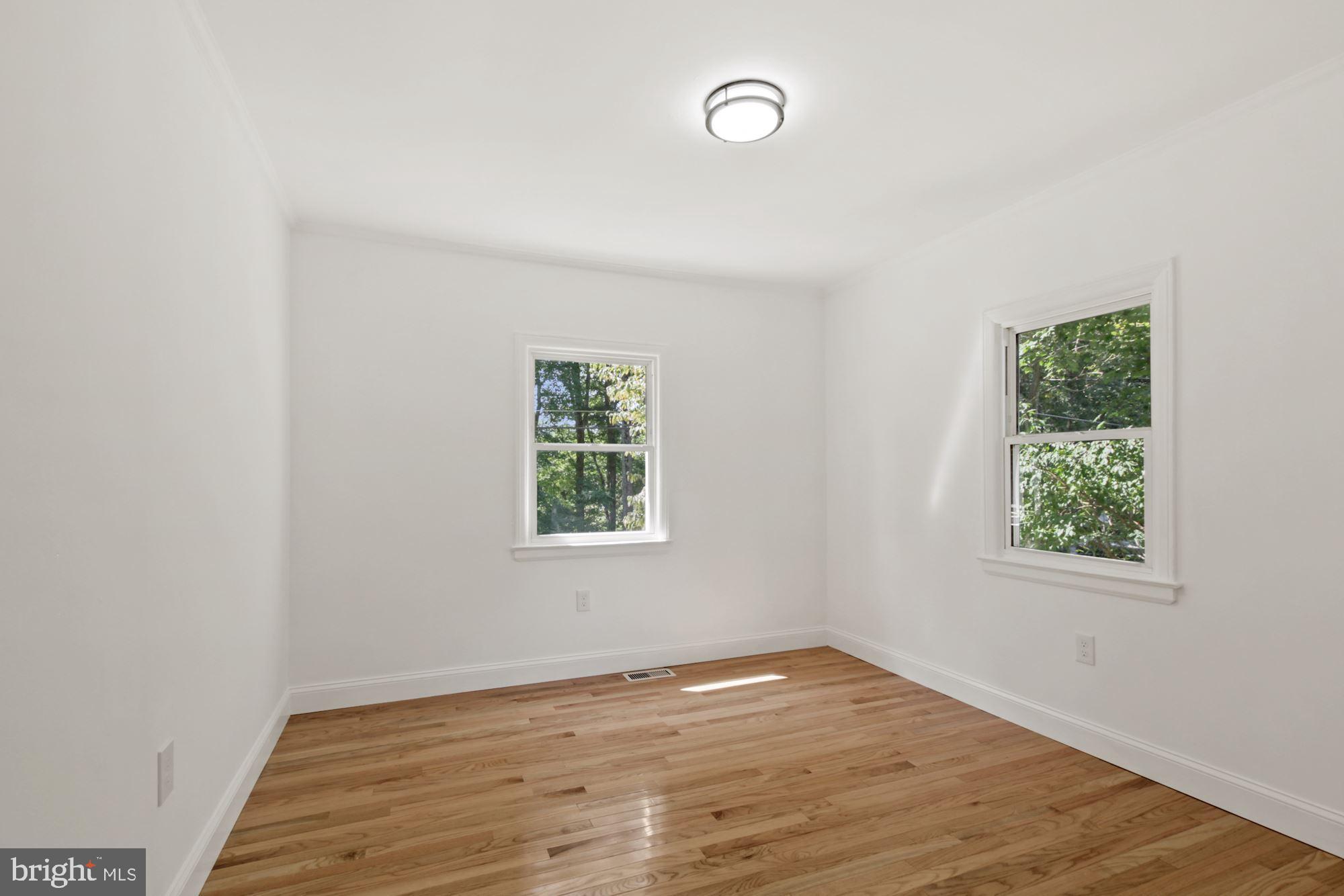 11407 Dewey Road Silver Spring, MD 20906 - Photo 22 of 60