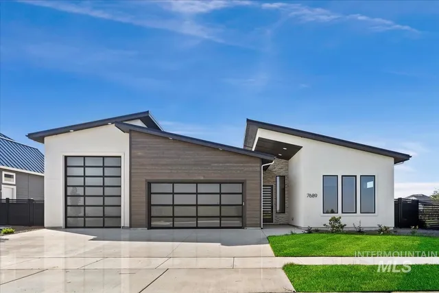 $949,900 | 7689 West Lookout Vw Street, Unit SIENNA, Meridian, ID 83646