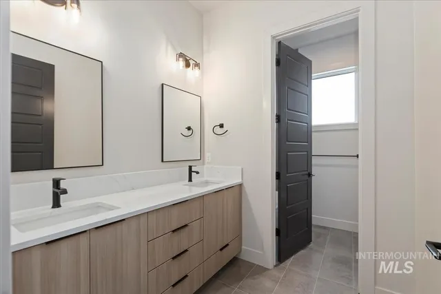 $949,900 | 7689 West Lookout Vw Street, Unit SIENNA, Meridian, ID 83646