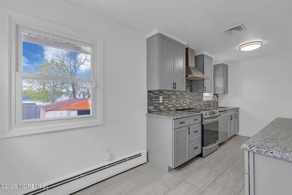 $485,000 | 405 Terrace Avenue, Toms River, NJ 08753