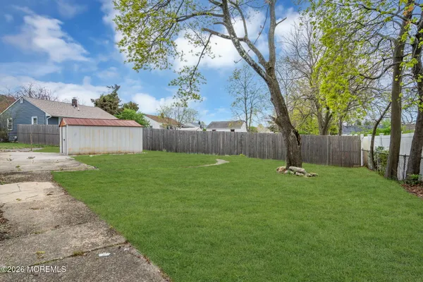 $485,000 | 405 Terrace Avenue, Toms River, NJ 08753