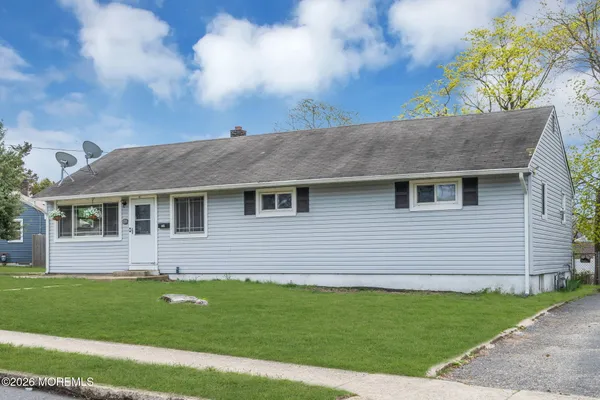 $485,000 | 405 Terrace Avenue, Toms River, NJ 08753