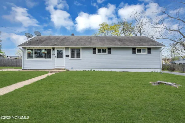 $485,000 | 405 Terrace Avenue, Toms River, NJ 08753