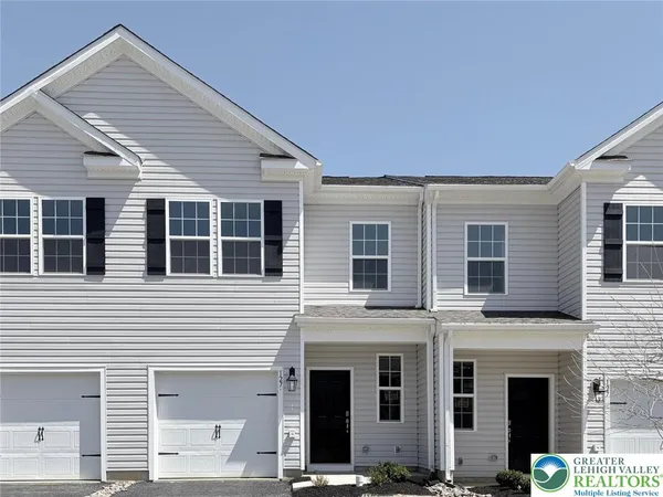 $2,550 | 1273 Martin Road, Breinigsville, PA 18031