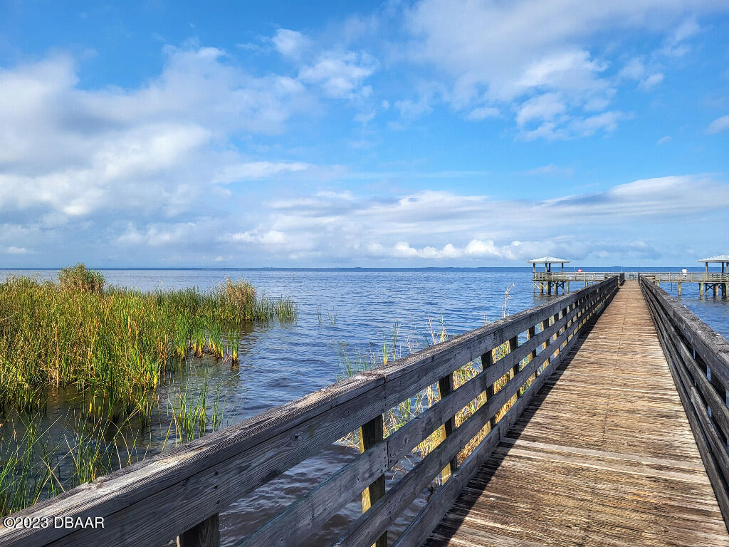 721 Old Bubbly Road Pierson, FL 32180 - Photo 11 of 12 a view of ocean from a balcony