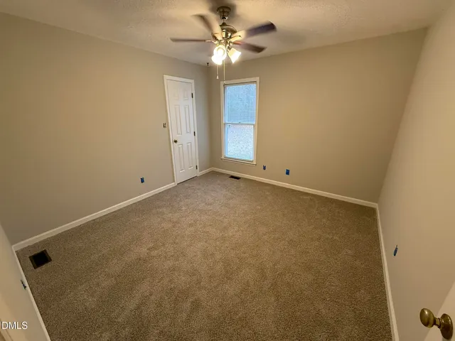 $2,200 | 405 Avent Circle, Holly Springs, NC 27540