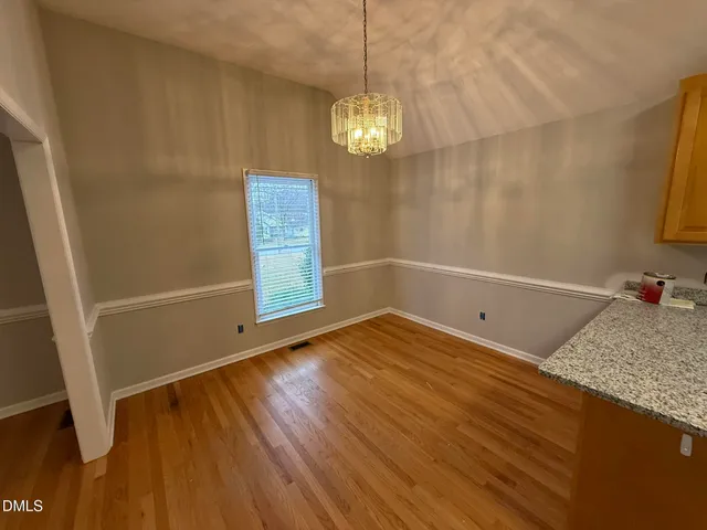 $2,200 | 405 Avent Circle, Holly Springs, NC 27540