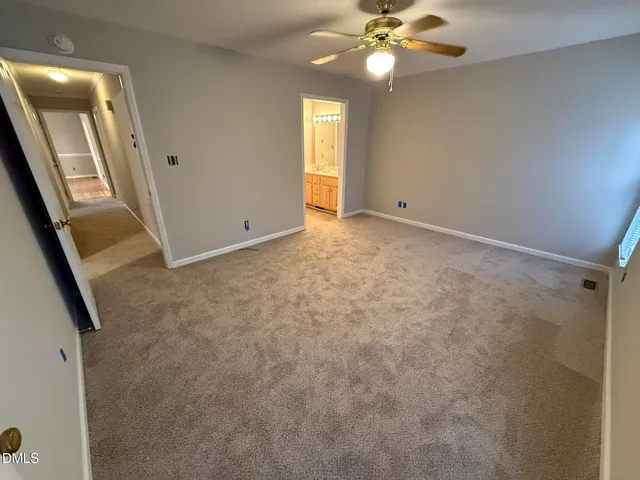 $2,200 | 405 Avent Circle, Holly Springs, NC 27540