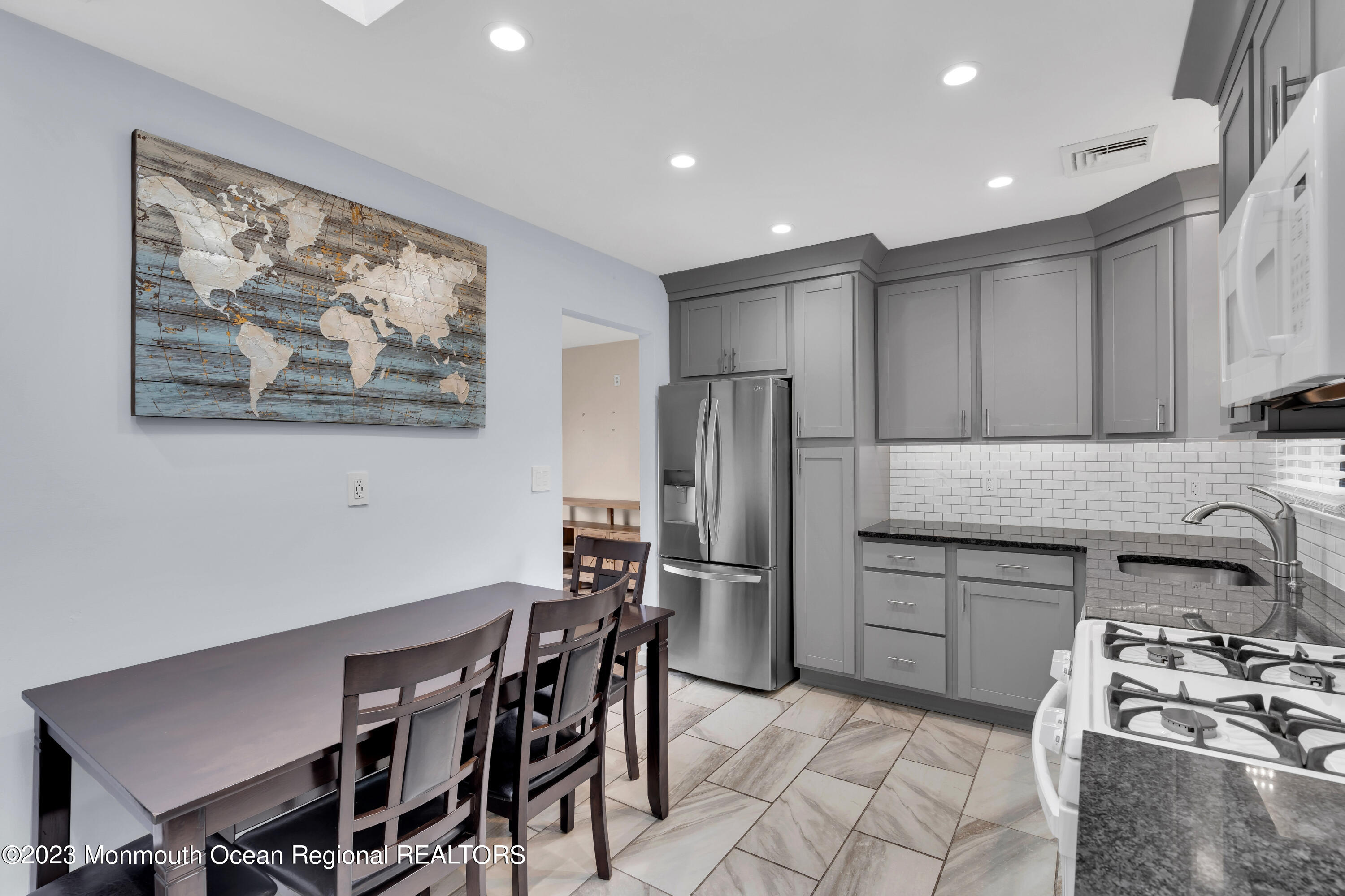 1313 Sleepy Hollow Road Point Pleasant, NJ 08742 - Photo 11 of 34 014_dsc01972