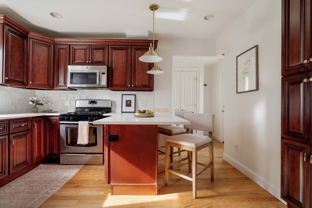 26 Maple Street, Unit B Stoneham, MA 02180 - Photo 16 of 38