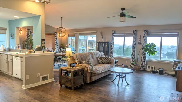 $449,000 | 32805 J Place, Ocean Park, WA 98640
