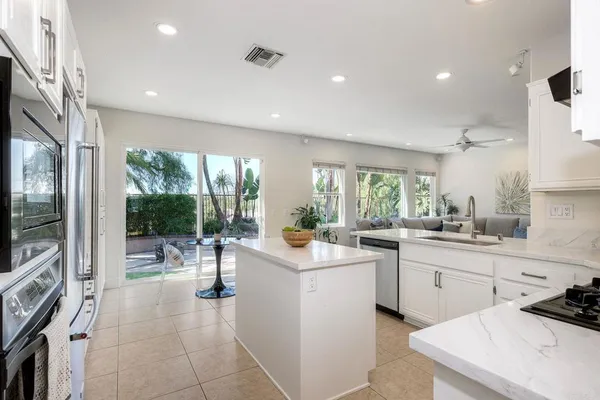 $1,699,000 | 5060 Ciardi Court, Carlsbad, CA 92008