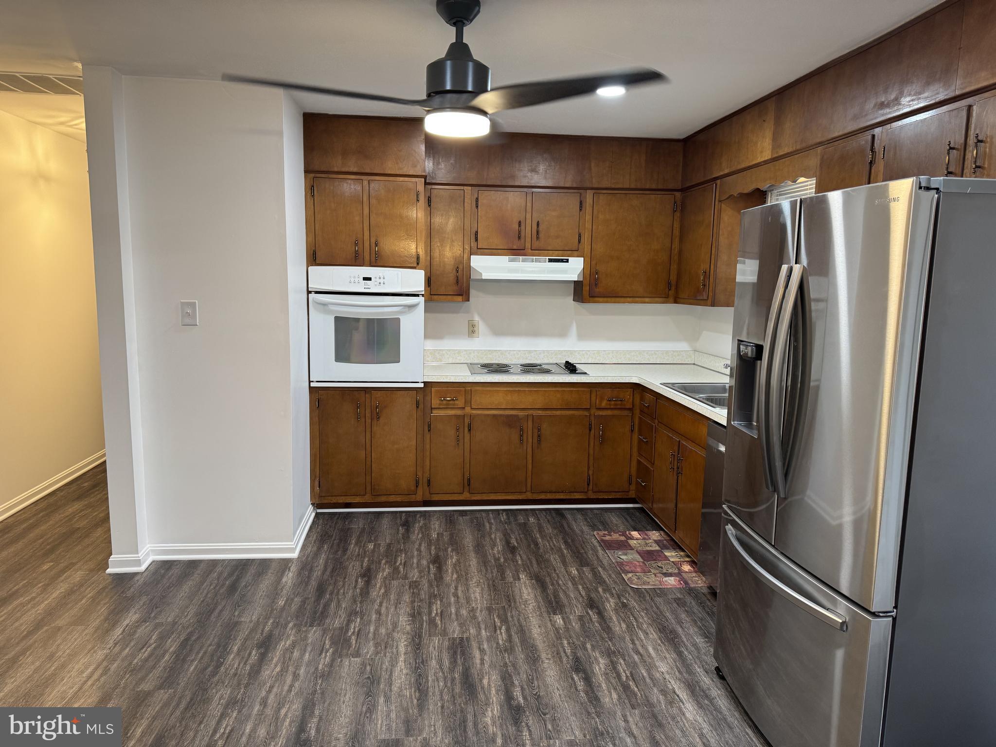 30170 Curtiss Road Mechanicsville, MD 20659 - Photo 13 of 35 Kitchen