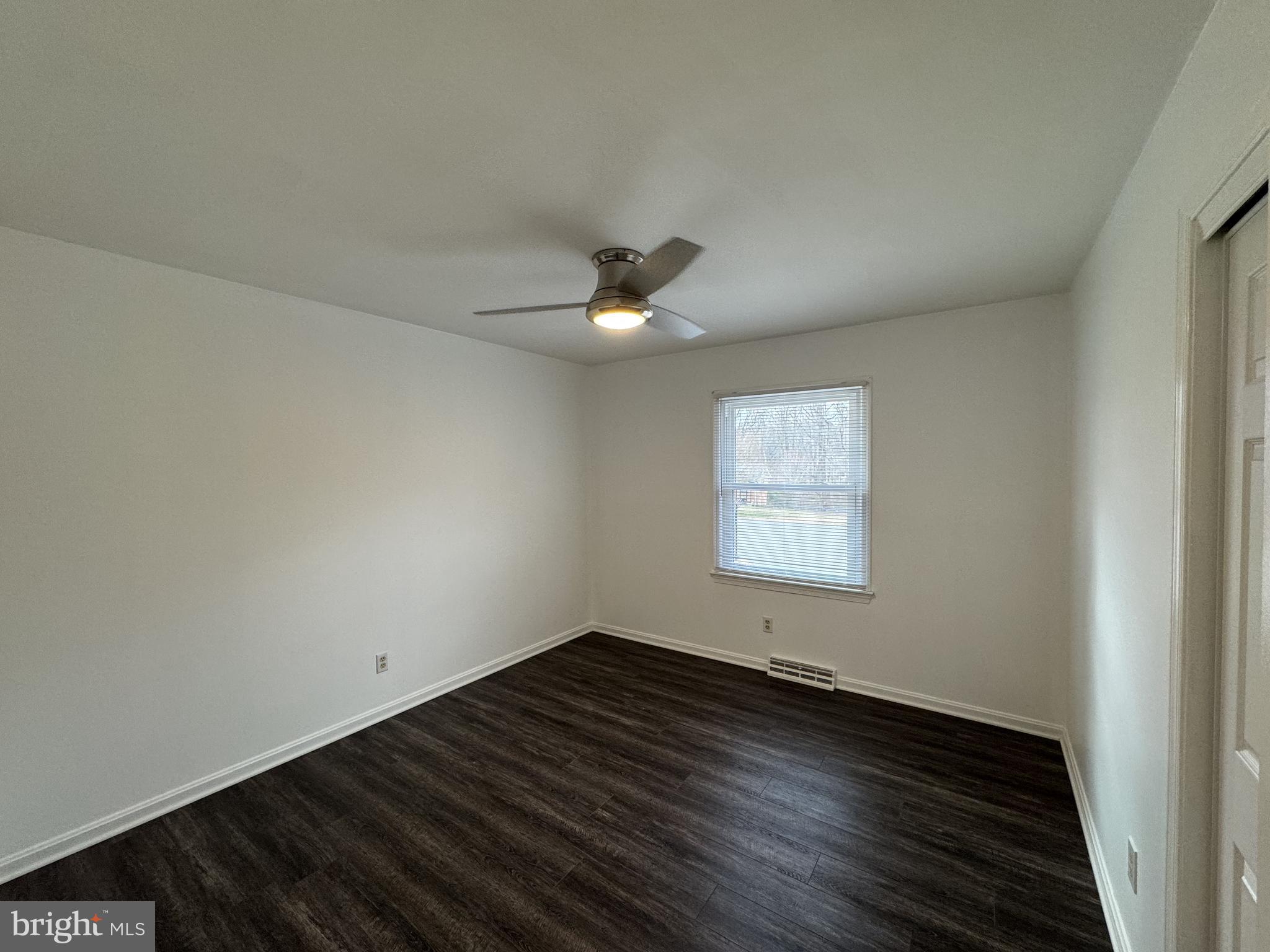 30170 Curtiss Road Mechanicsville, MD 20659 - Photo 17 of 35 Bedroom 2