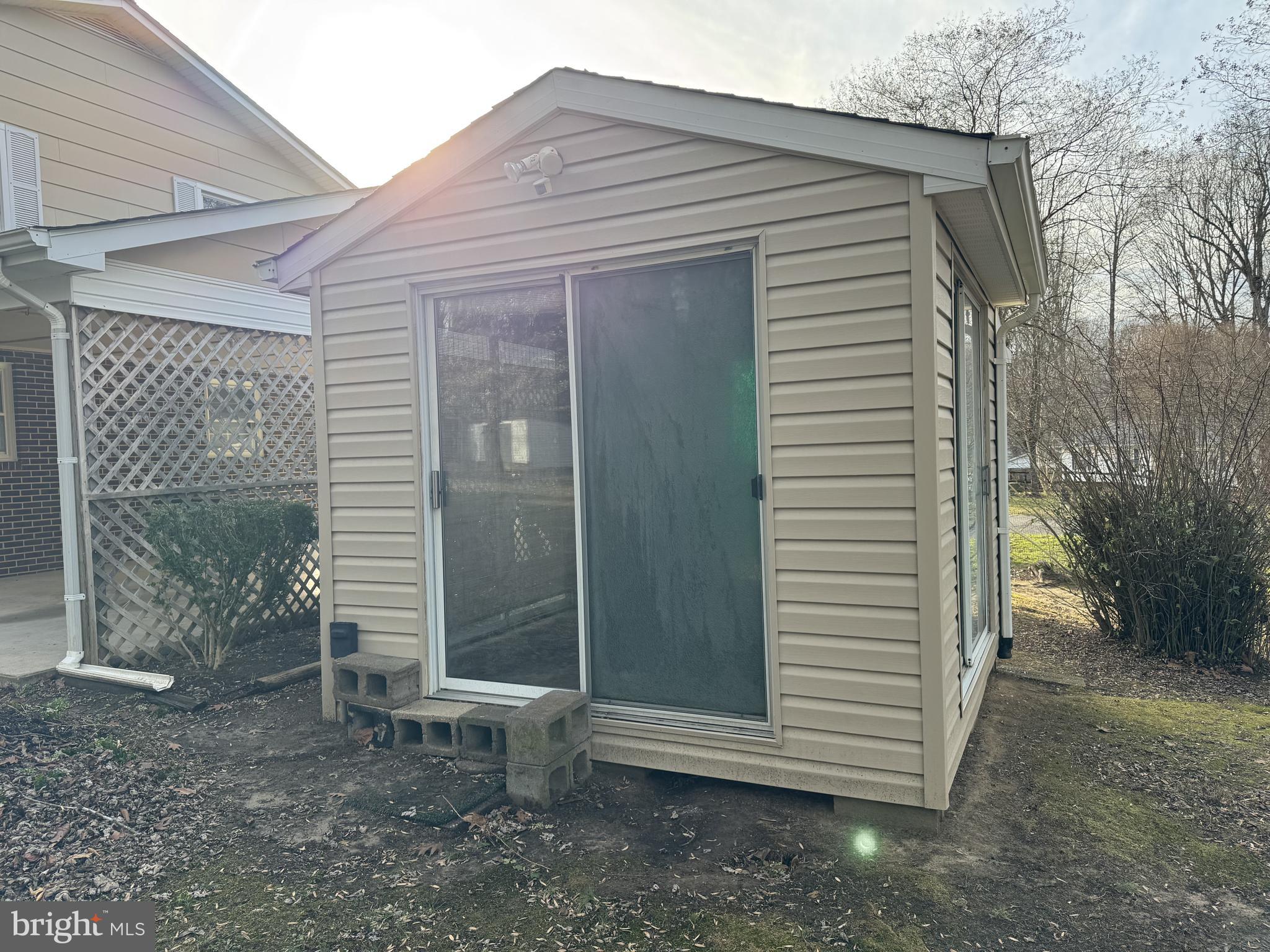 30170 Curtiss Road Mechanicsville, MD 20659 - Photo 5 of 35 Shed