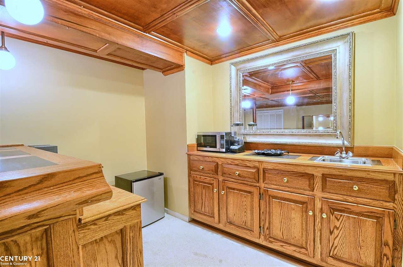 3195 Summit Ridge Drive Rochester, MI 48306 - Photo 30 of 40 31265721-29.JPG