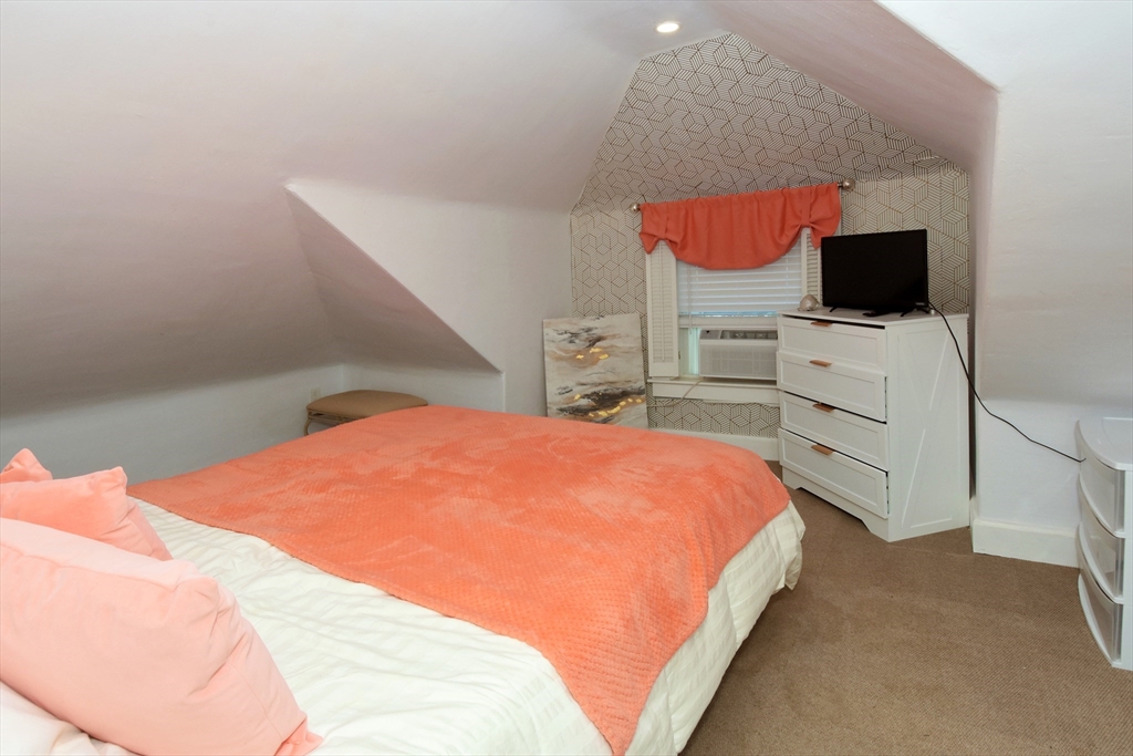 435 Cabot Street, Unit B Beverly, MA 01915 - Photo 28 of 35