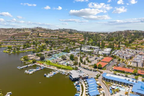 $450,000 | 1664 Circa Del Lago, Unit E104, San Marcos, CA 92078