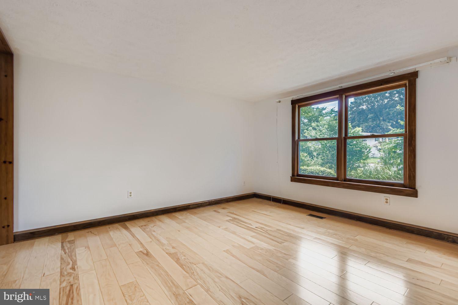 7735 Leaside Court Hanover, MD 21076 - Photo 6 of 29