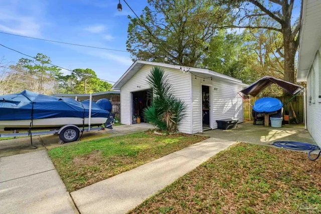 $260,000 | 6154 Bougainvilla Circle, Pensacola, FL 32504