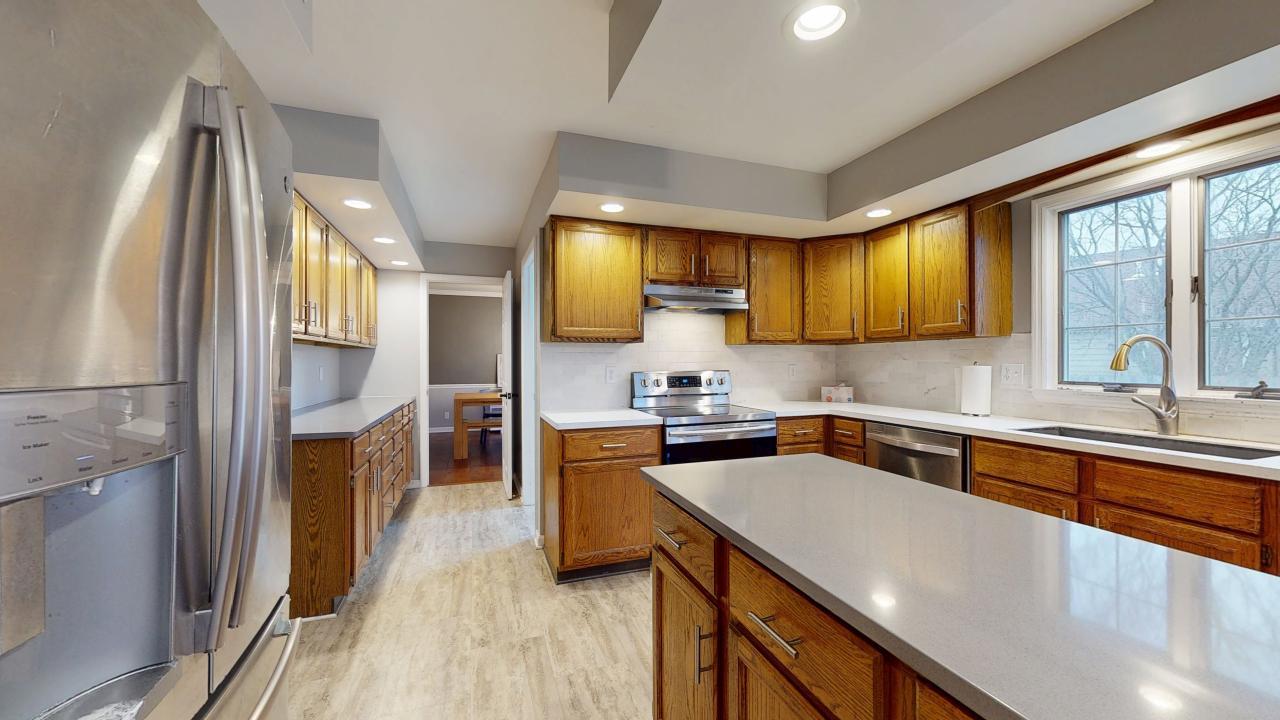 1604 Devonshire Drive Champaign, IL 61821 - Photo 11 of 35