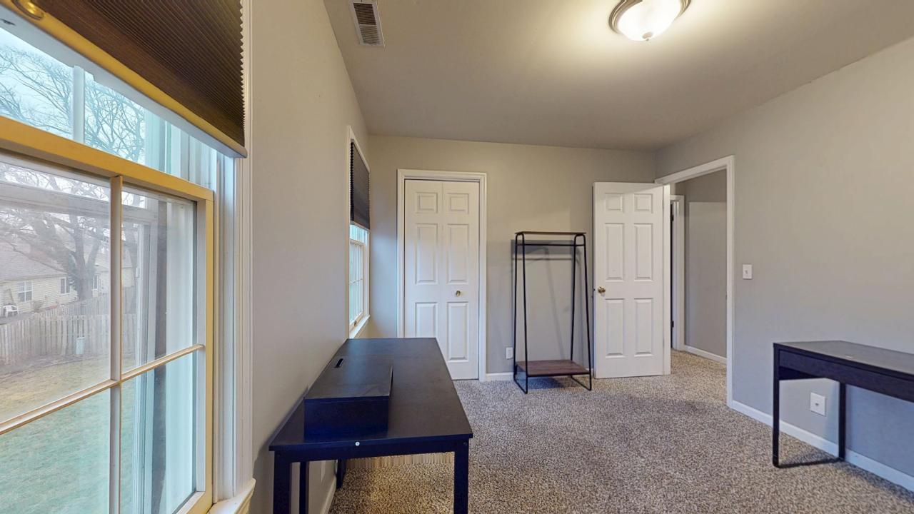 1604 Devonshire Drive Champaign, IL 61821 - Photo 28 of 35