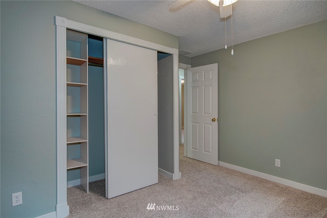 4433 Phillips Road Southeast Port Orchard, WA 98366 - Photo 22 of 40 Gallery Image 22