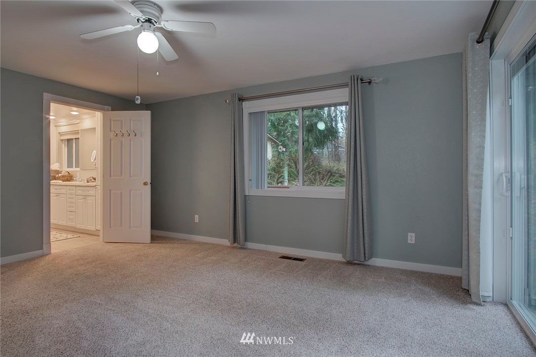 4433 Phillips Road Southeast Port Orchard, WA 98366 - Photo 33 of 40 Gallery Image 33