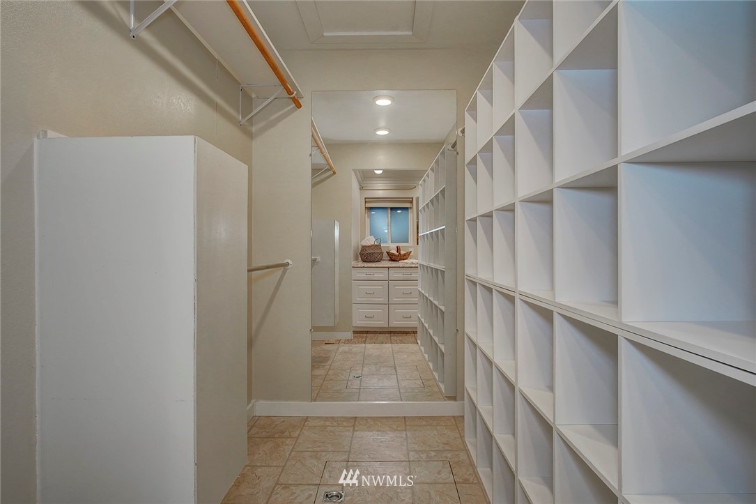 4433 Phillips Road Southeast Port Orchard, WA 98366 - Photo 36 of 40 Gallery Image 36