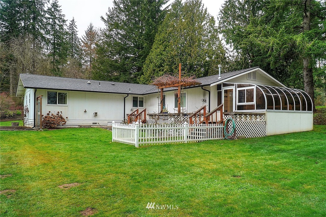 4433 Phillips Road Southeast Port Orchard, WA 98366 - Photo 7 of 40 Gallery Image 7