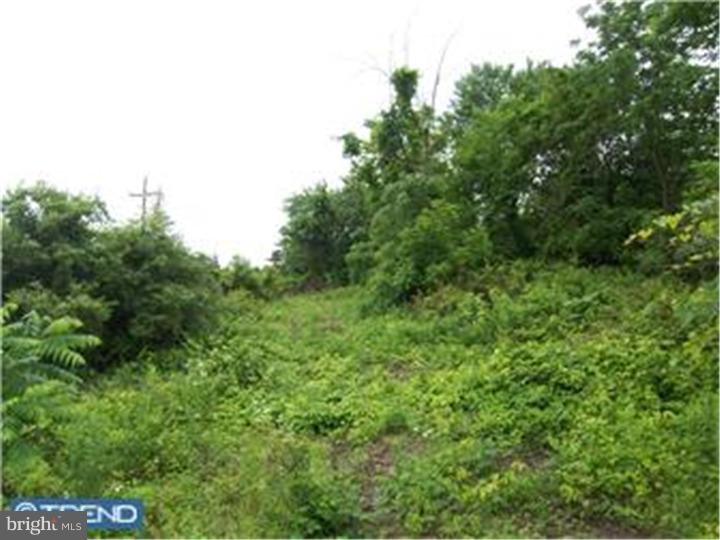 900 Township Line Road Phoenixville, PA 19460 - Photo 4 of 4 Gallery Image 4