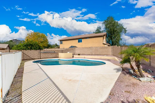 $640,000 | 2210 East Paraiso Drive, Phoenix, AZ 85024