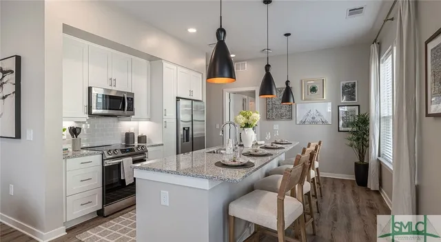 $2,100 | 201 Pilot Street, Unit A2A, Savannah, GA 31401