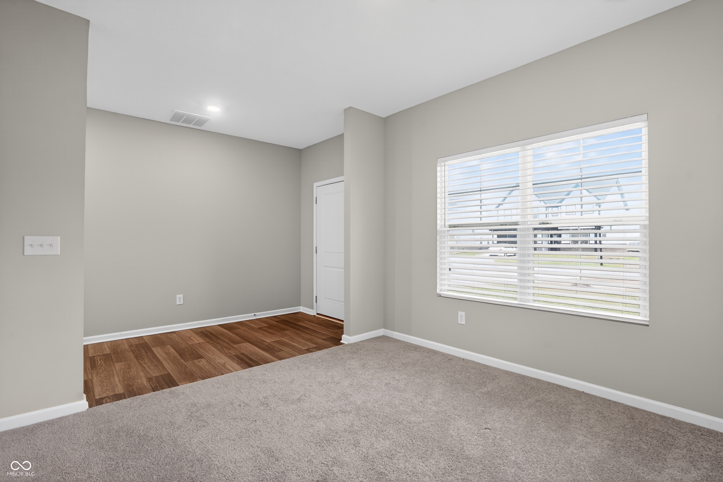 1391 Little Rodeo Place Greenwood, IN 46143 - Photo 4 of 29