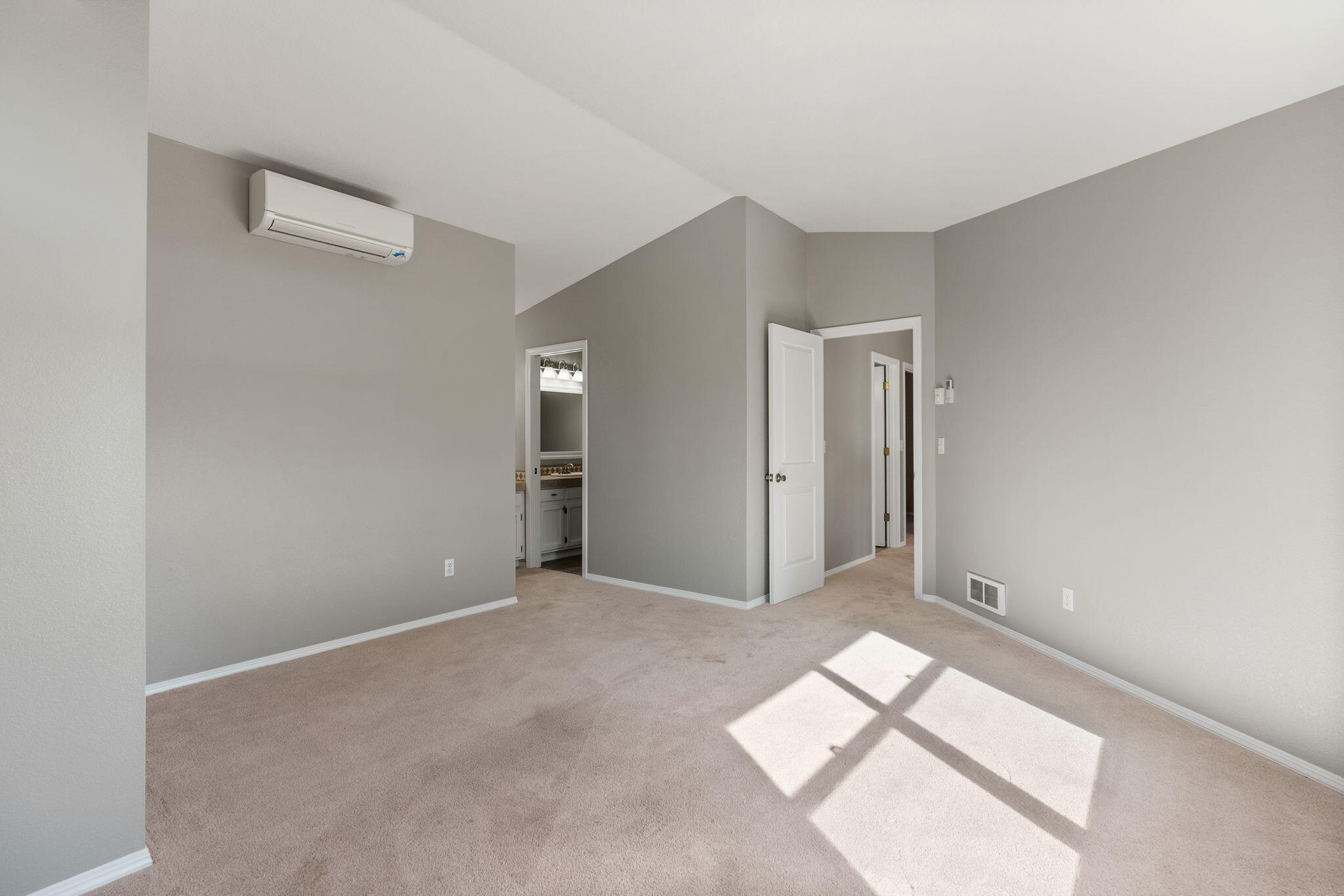 20886 King David Avenue Bend, OR 97702 - Photo 19 of 40