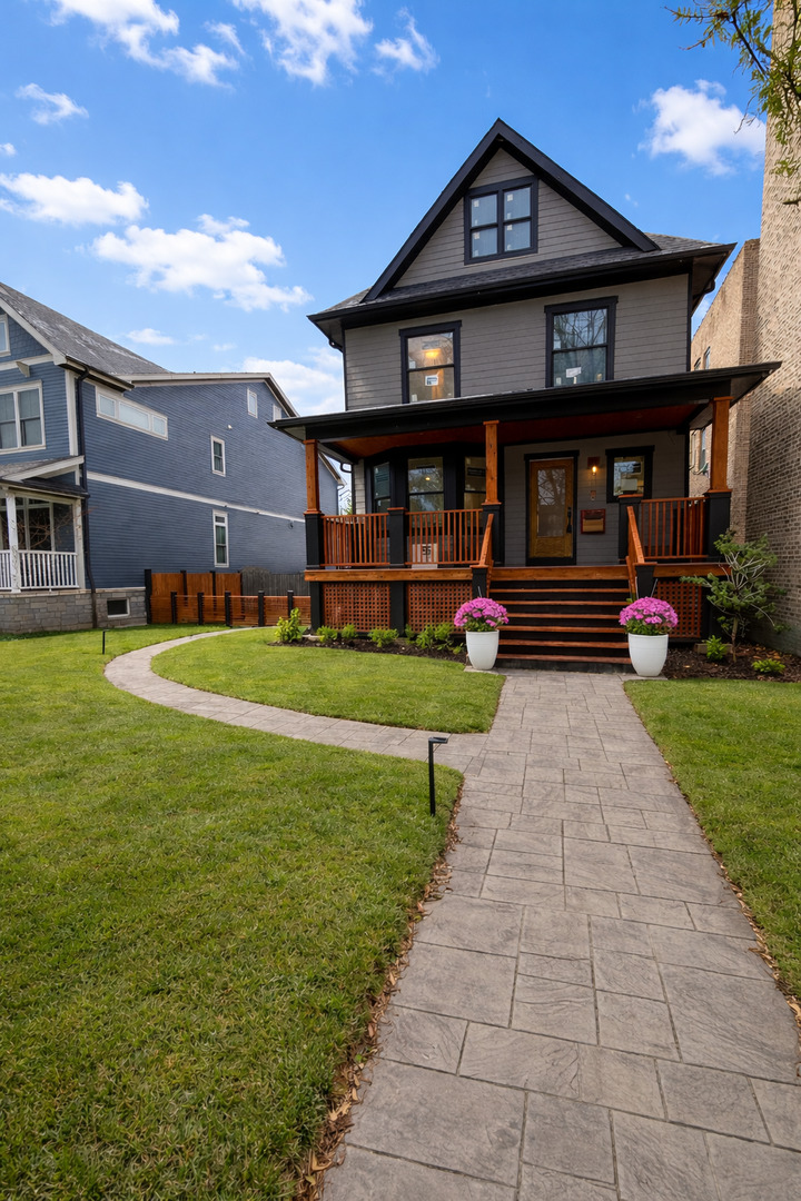 3846 North Kedvale Avenue Chicago, IL 60641 - Photo 2 of 4