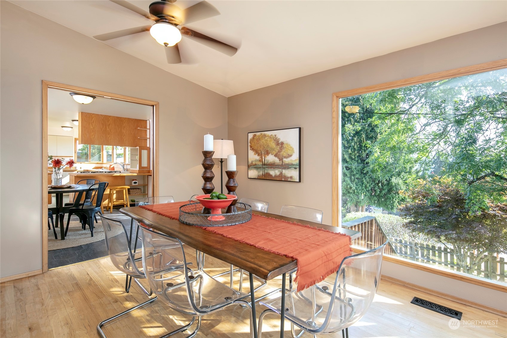 365 Maple Avenue Northwest Renton, WA 98057 - Photo 12 of 35 a dining room with furniture and window
